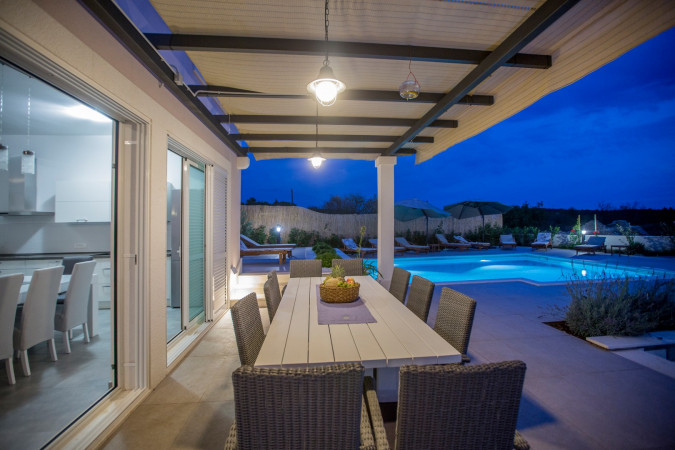 Au&szlig;en, Villa Giove, Solta, mit beheiztem Pool, nahe dem Meer Grohote