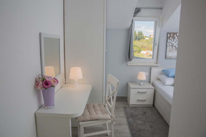 Villa Giove, Solta, mit beheiztem Pool, nahe dem Meer Grohote