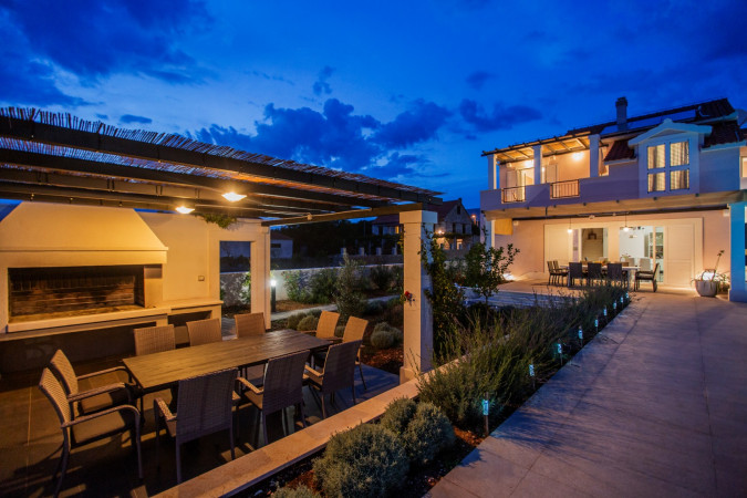 Au&szlig;en, Villa Giove, Solta, mit beheiztem Pool, nahe dem Meer Grohote