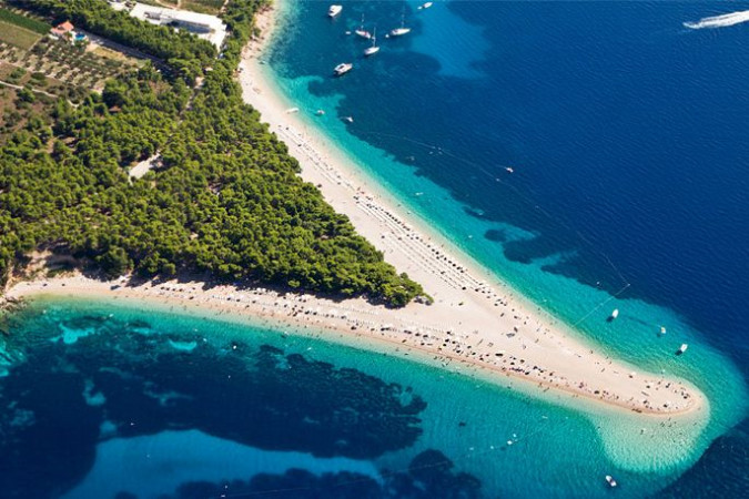 BESUCHEN SIE BLAUE GROTTE (Insel Bi&scaron;evo) UND ZLATNI RAT (Insel Brač), Villa Giove, Solta, mit beheiztem Pool, nahe dem Meer Grohote